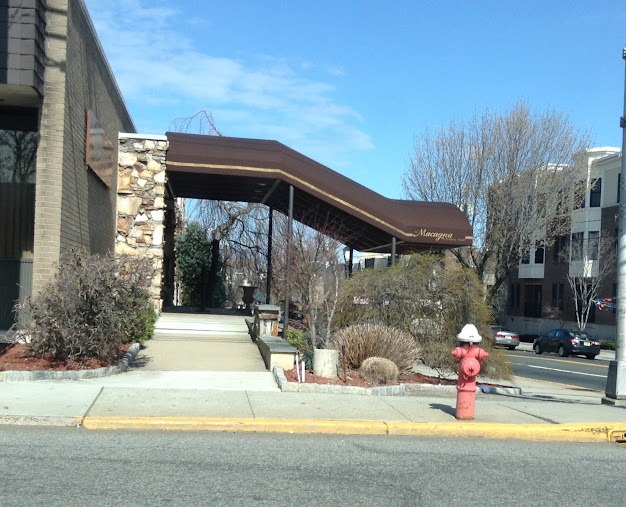 A K Macagna Funeral Home gallery image 5